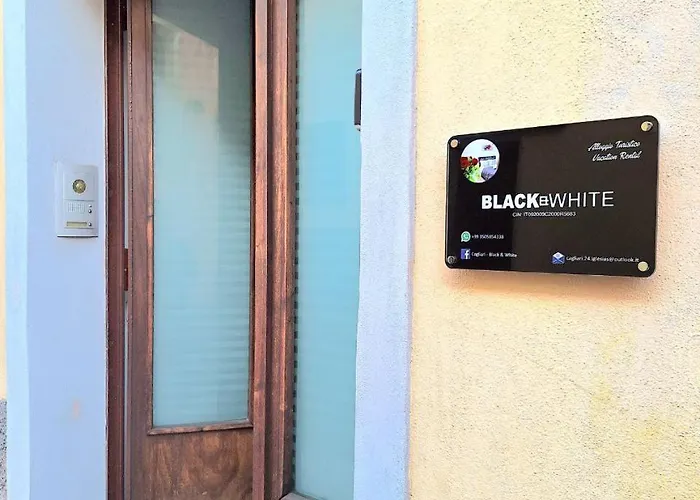 Black & White Casa de hóspedes