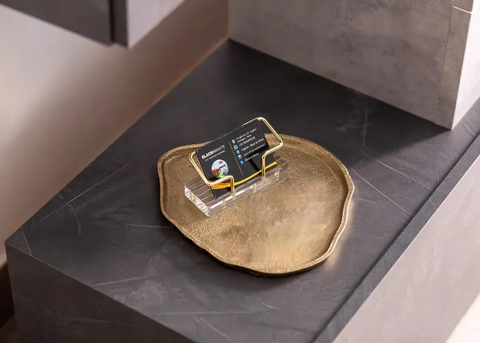 Black & White Cagliari