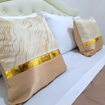 Black & White Penzion Cagliari