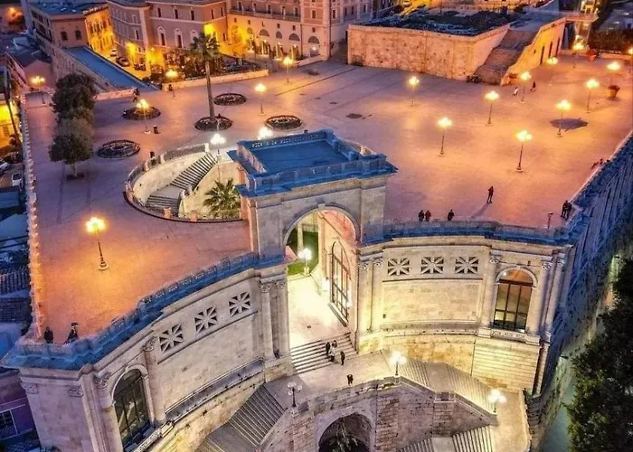 Konukevi Black & White