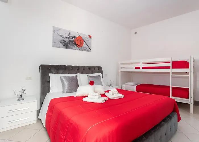 Black & White Konukevi